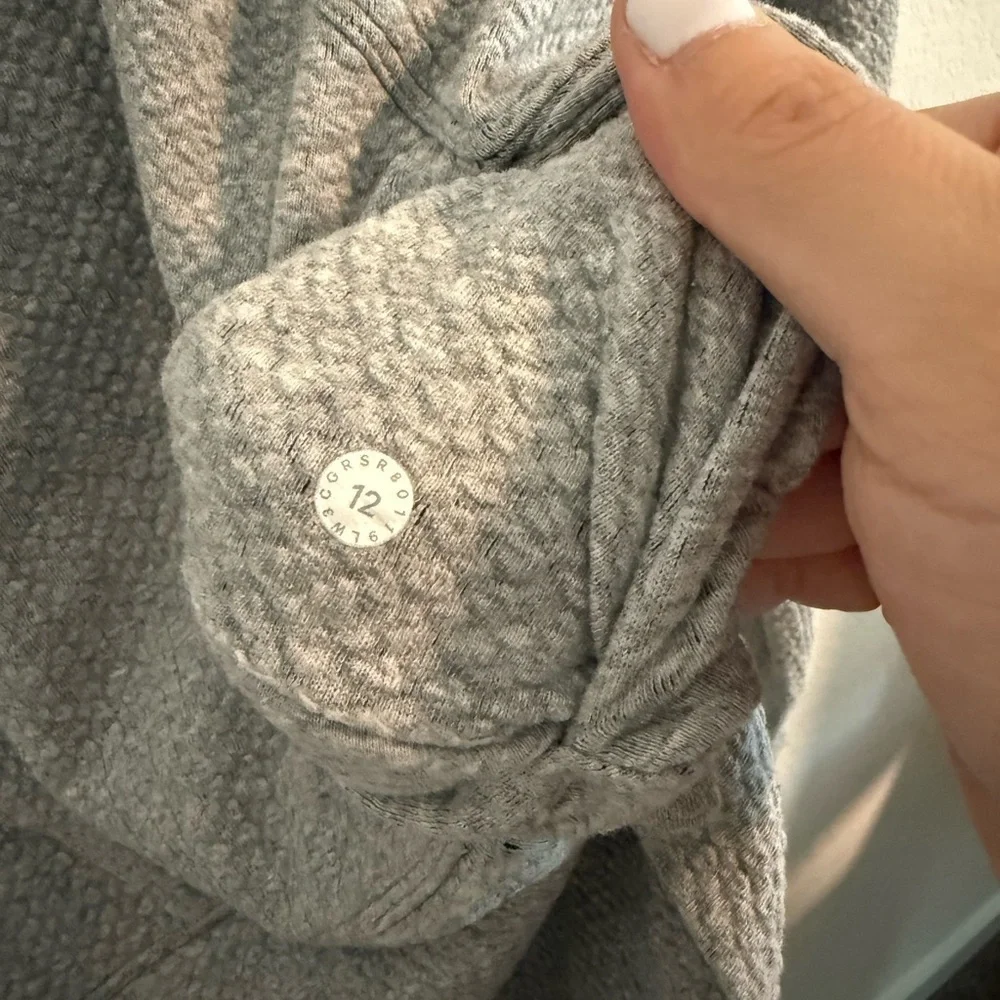 Lululemon // EUC Lululemon Catch A Moment Zip Hoodie 12
